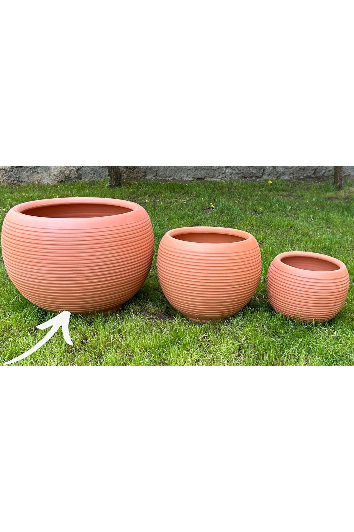 El Yapımı Doğal Toprak Dekoratif Küre Saksı Büyük Boy 35x40 (TABAKLI)