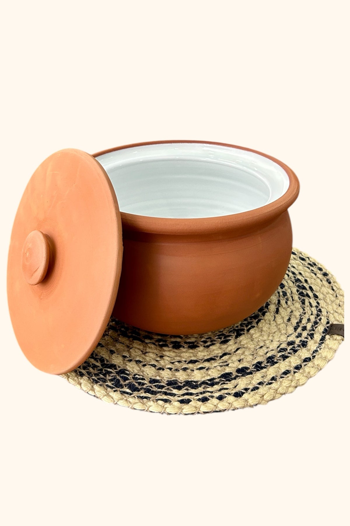 Sırlı Doğal Toprak Kapaklı Yoğurt Mayalama Güveci-tenceresi Orta Boy 3,5 Litre