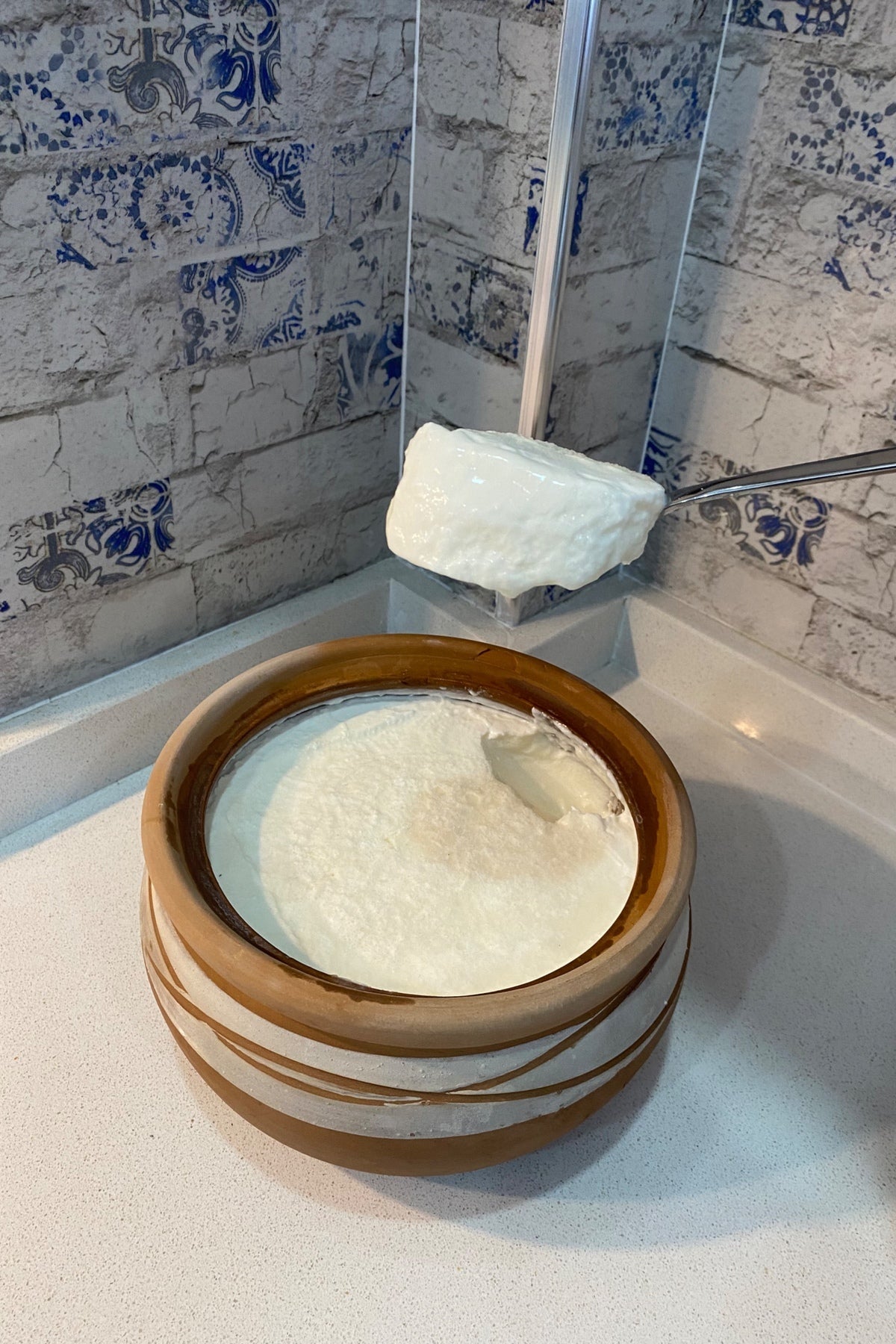 Doğal Toprak Yoğurt Mayalama Güveci Kapaklı 2.2 L 20 Cm