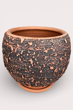El Yapımı Toprak Saksı Siyah Dokulu 23*23 cm (TABAKLI)