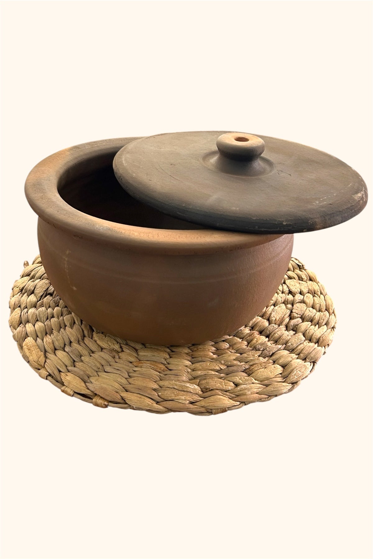 El Yapımı Doğal Toprak Ateşe Dayanıklı Çömlek Güveç Tencere Büyük Boy 4,5-5 Litre 6-8 Kişilik