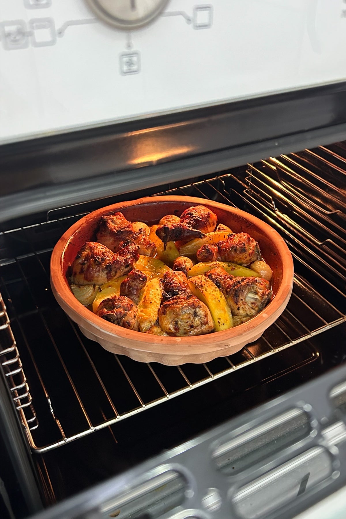 Sırlı Toprak Güveç-pişirme Tavası-borcam-fırın Tepsisi 30 Cm 2-3 Kişilik